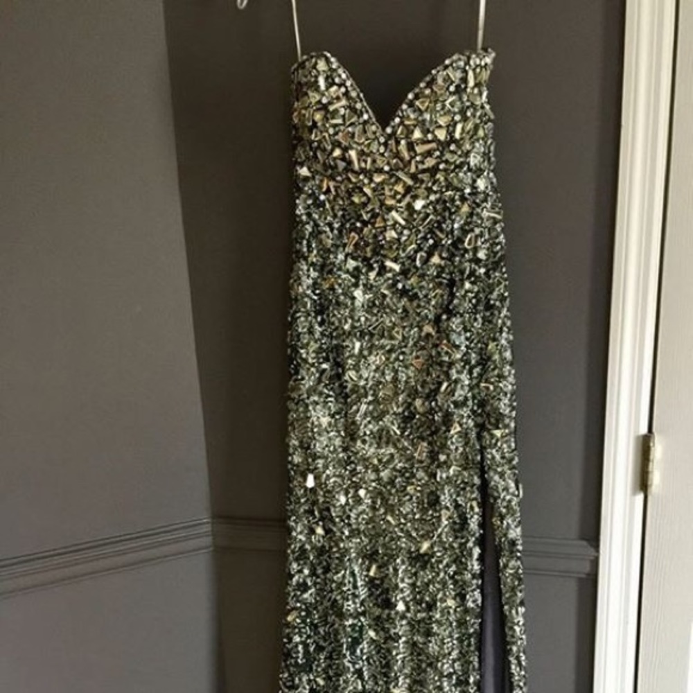 Panoply evening gown - Picture 6 of 8